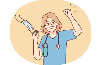 Illustrasjonen viser en helsearbeider som tar av munnbind.