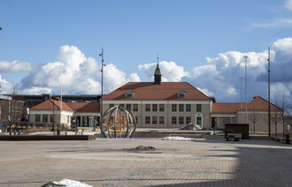 Bildet viser torget foran rådhuset i Kongsvinger