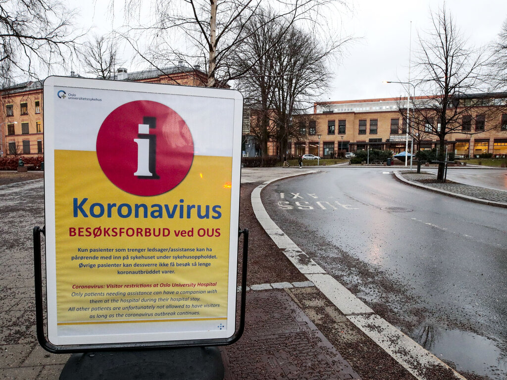 Koronaskilt ved Ullevål sykehus