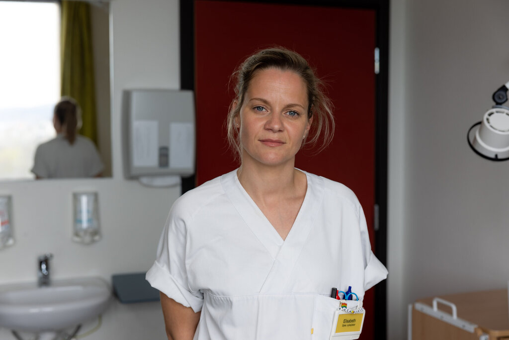 Bildet viser Elisabeth Aarseth Plassen på Drammen sykehus