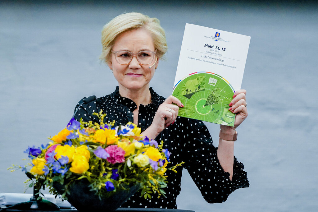 Bildet viser Ingvild Kjerkol på dagens pressekonferanse