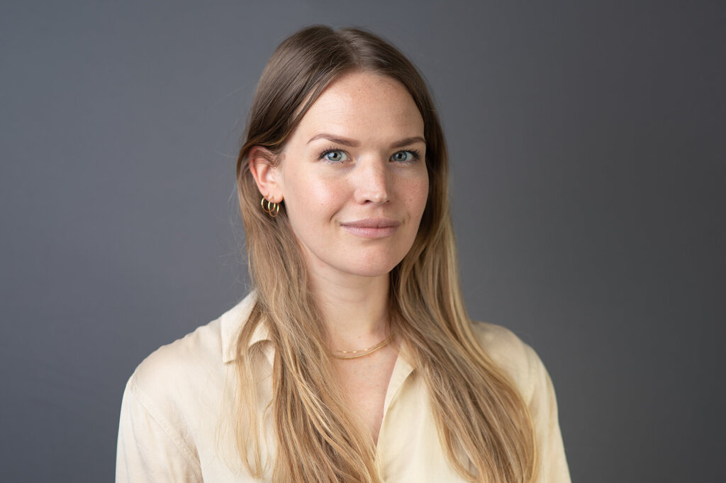 Bildet viser et portrett av innleggsforfatter Astrid Hauge Rambøl
