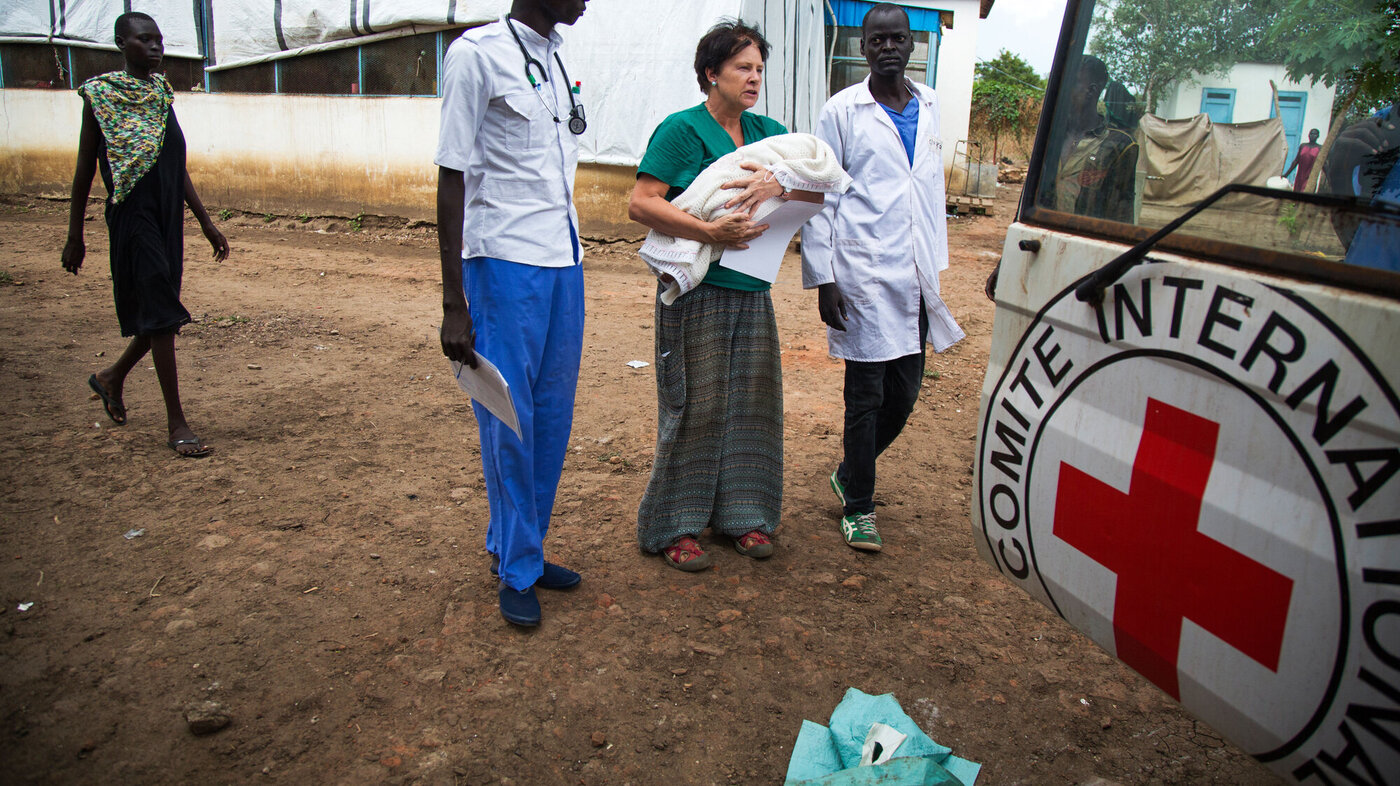 Birgitte Gundersen på oppdrag i Sør-Sudan for Røde Kors