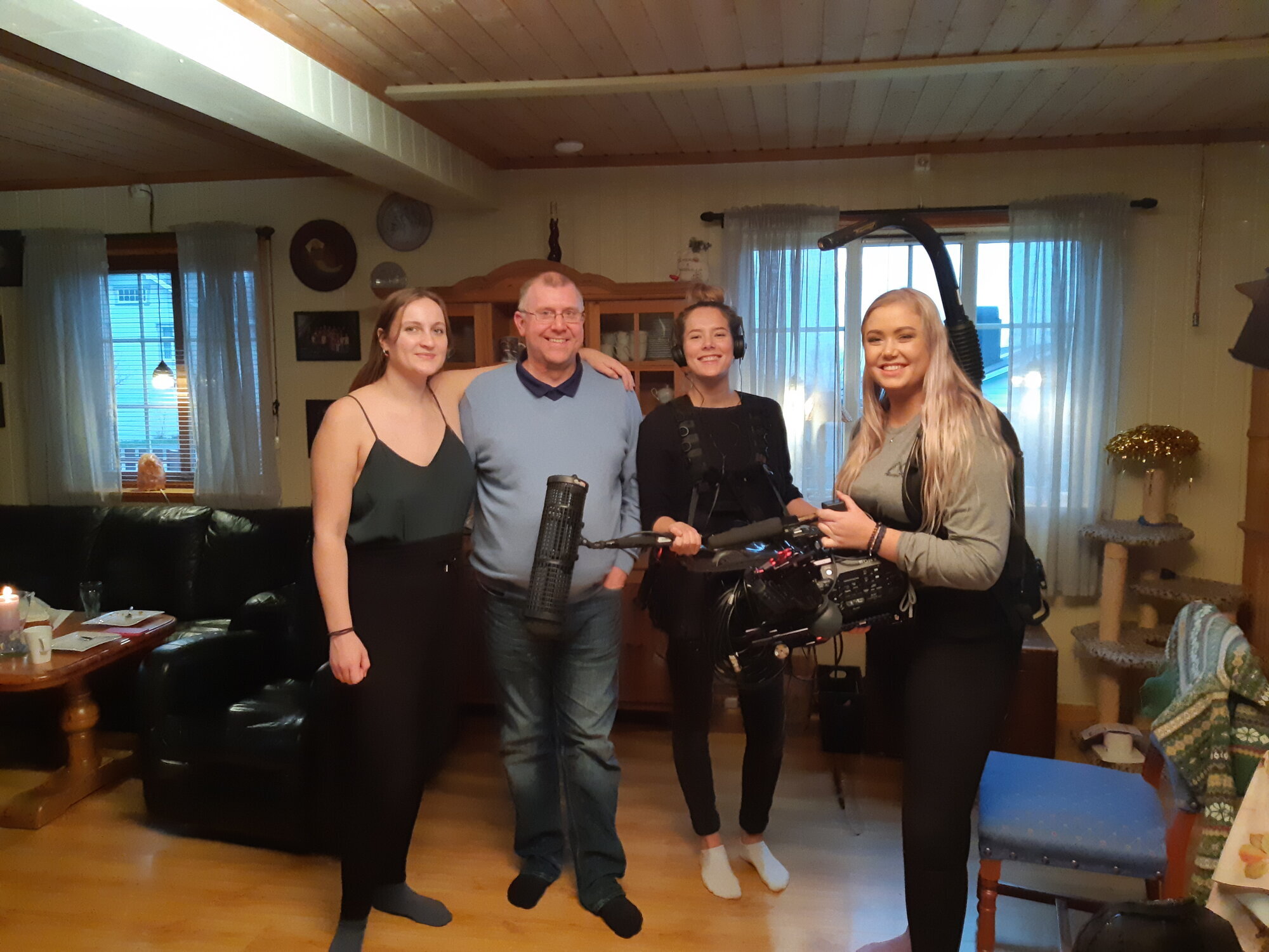 Emily Louisa Millan Eide, Livet har mange fargar Bildet viser opptak til dokumentarfilm om Ole Kristian Joten.