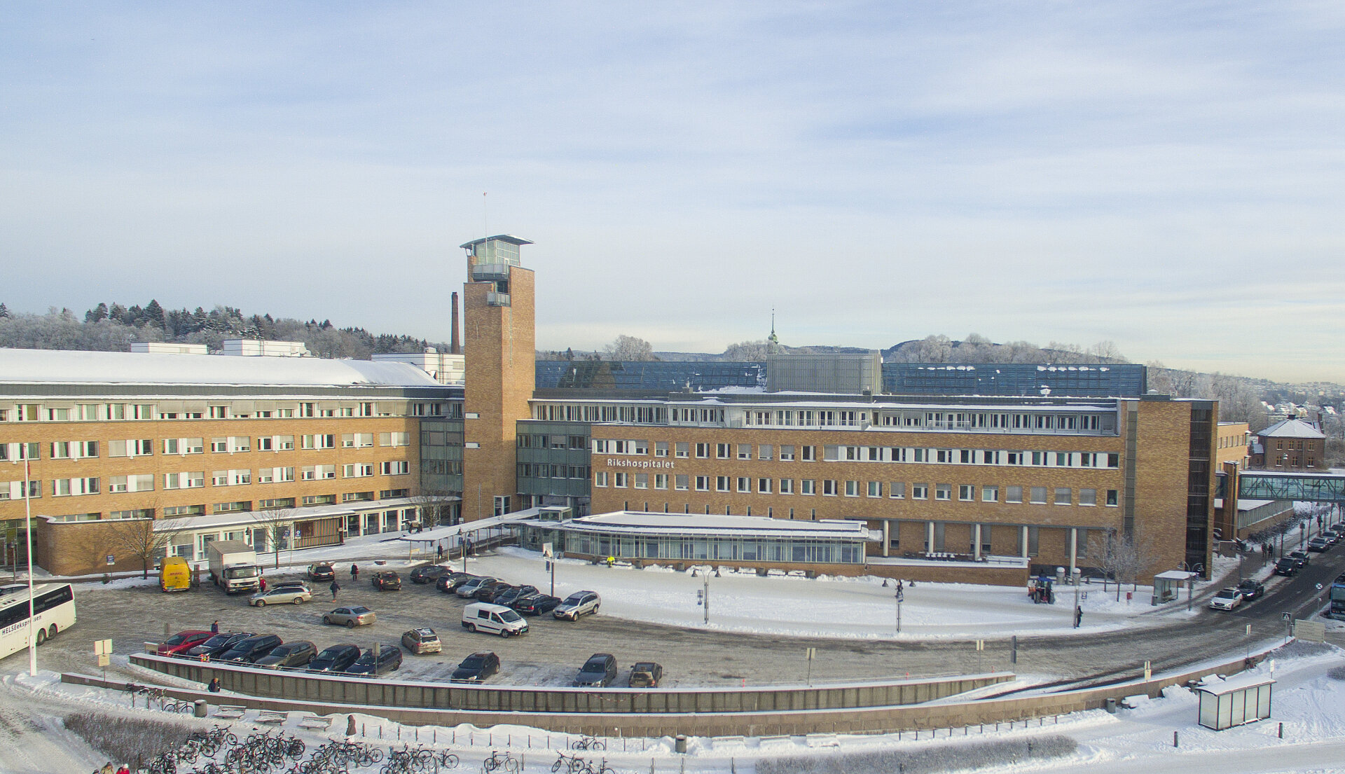 Rikshospitalet Bildet viser Rikshospitalet en vinterdag.