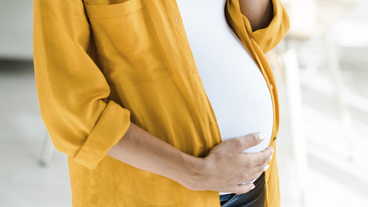 Gravid kvinnemage Gravid kvinnemage