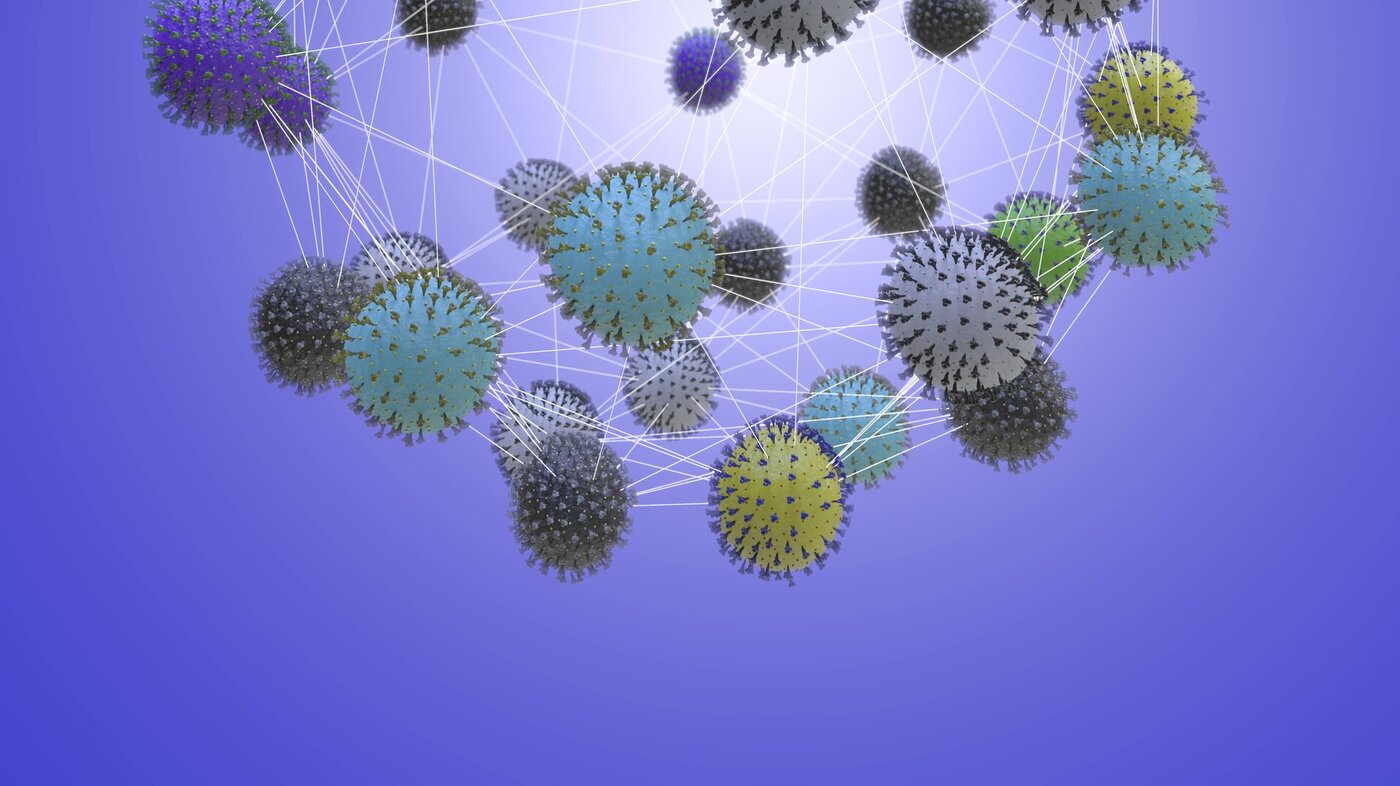 Illustrasjonen viser ulike varianter av koronaviruset.