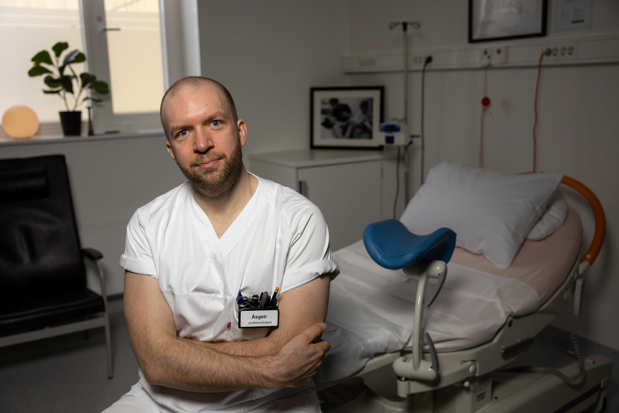 Åsgeir Almvik Bildet viser jordmor Åsgeir Almvik