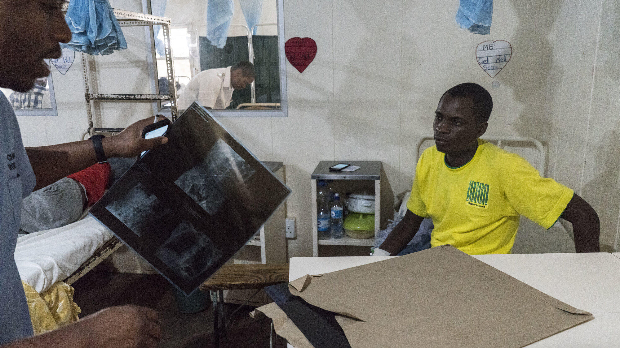 Pasient på Karanda sykehus, Zimbabwe Bildet viser en pasient på Karanda sykehus, Zimbabwe