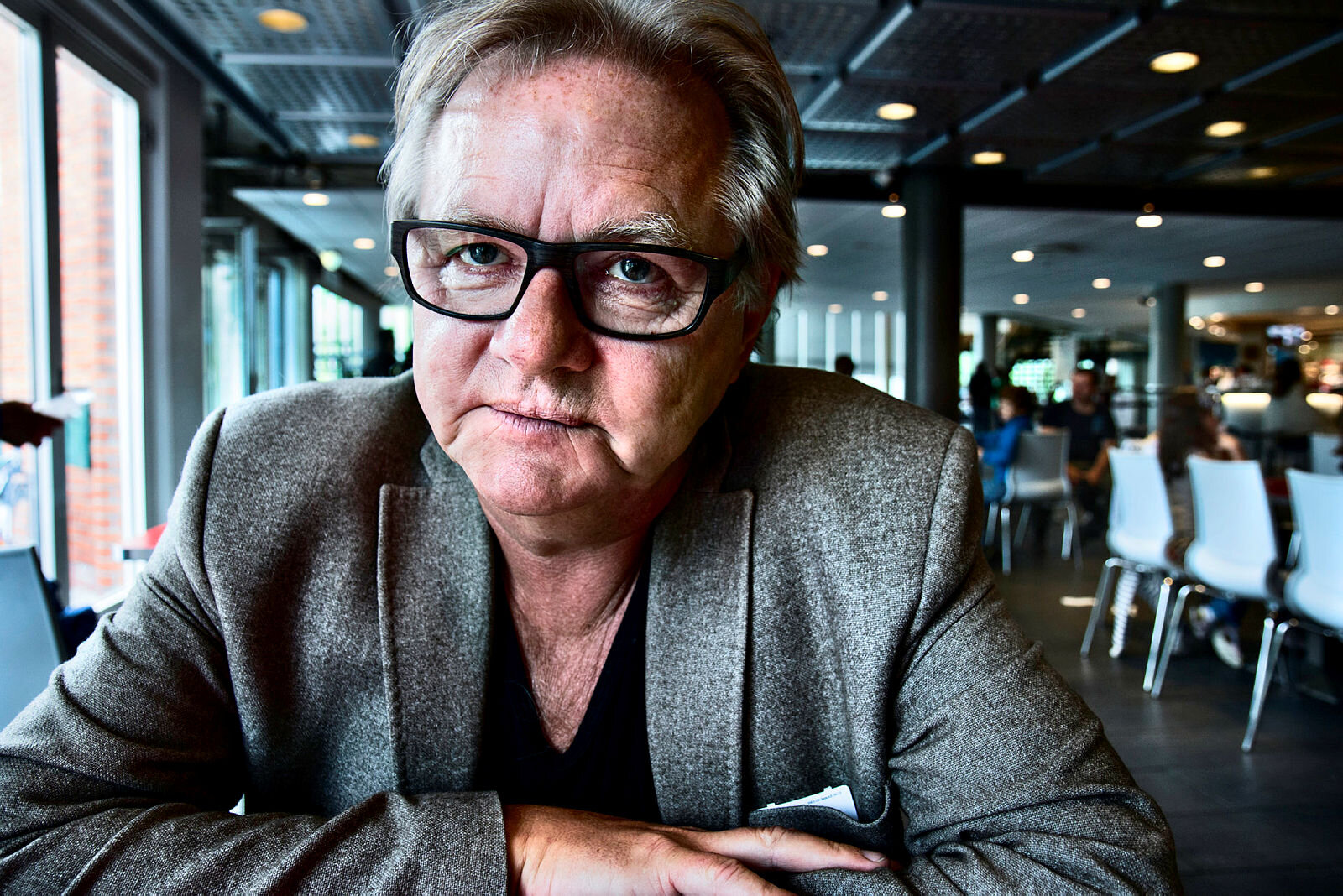 Runar Bakken Runar Bakken, sykepleier, forfatter og dosent ved Universitetet i Sørøst-Norge