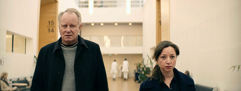 Hovig og Skarsgård Stillbilder av Stellan Skarsgård og Andrea Bræin Hovig fra filmen "Håp".