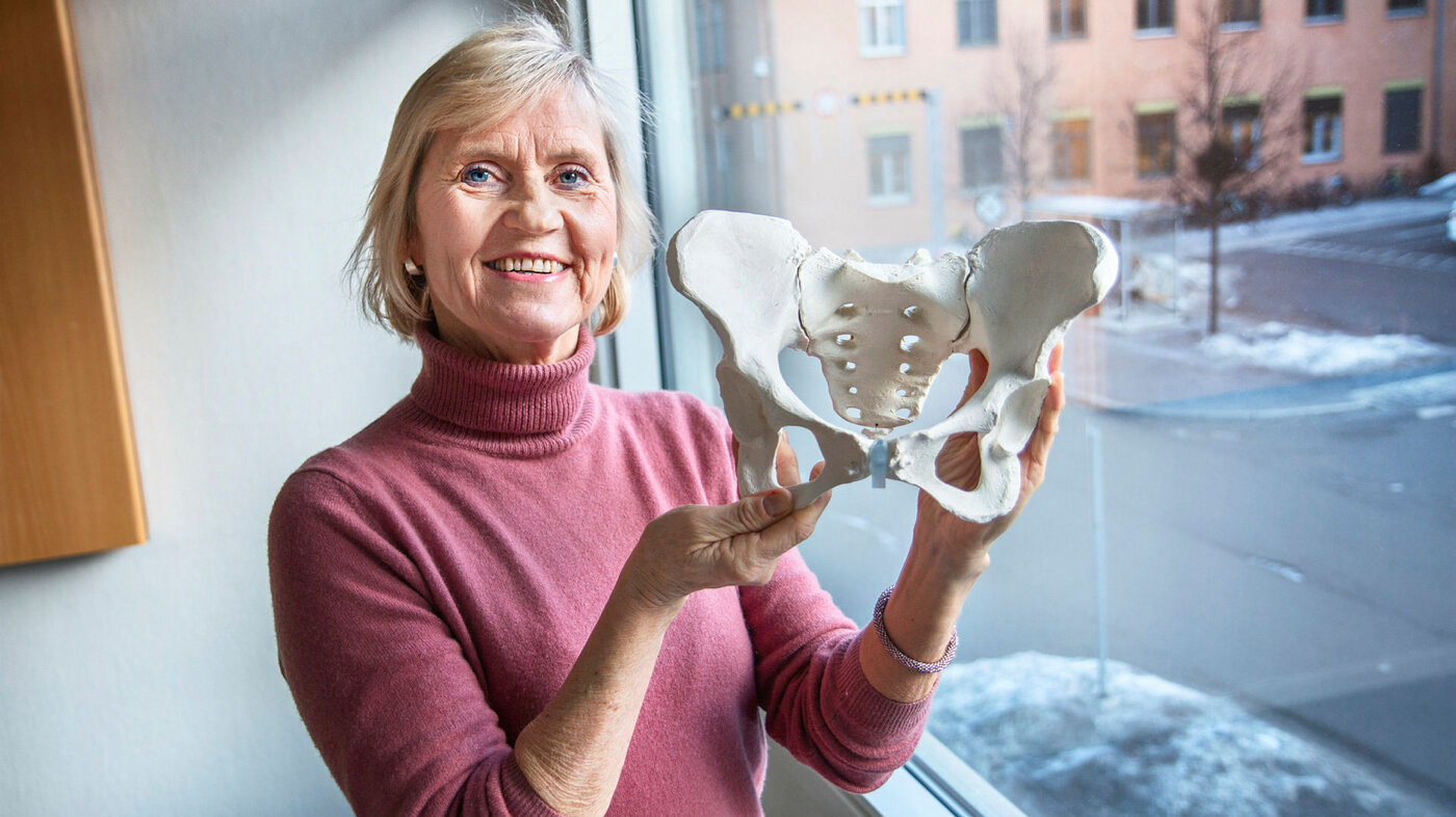 Britt Stuge Bildet viser Britt Stuge, fysioterapeut, forsker og spesialist i kvinnehelse