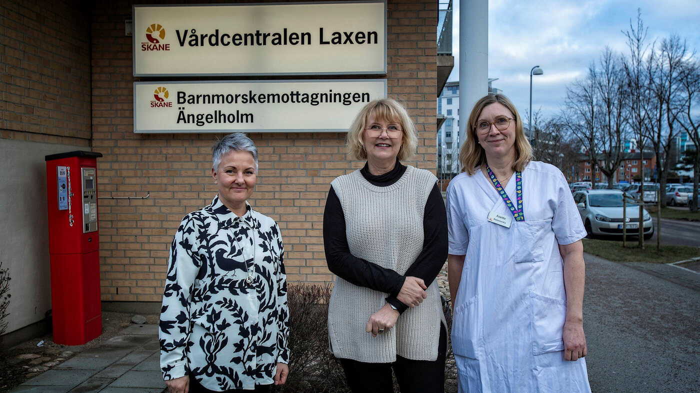 Jordmorsentral i Skåne, Sverige Bildet viser den svenske jordmødre ved jordmorsentralen i Ängelholm