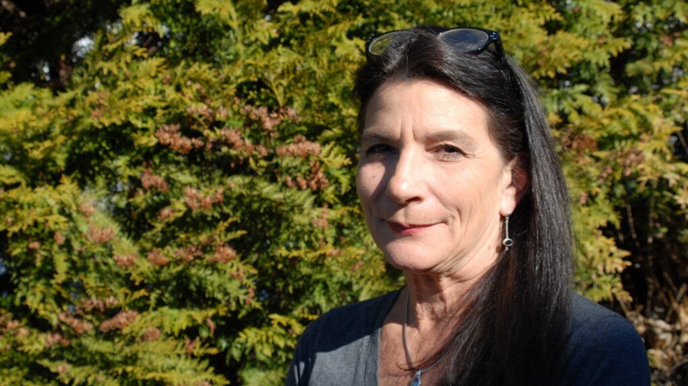 I over 20 år har Melinda Ashley Meyer DeMott brukt kunst- og uttrykksterapi for å hjelpe flyktninger med å ta grep om tilværelsen. Portrett av Melinda Ashley Meyer DeMott.