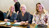 Lill Sverresdatter Larsen (NSF-leder), Ragnhild Lied (Unio-leder) og Unn Alma Skatvold (PF).Marte Mjøs Persen (Arbeidsminister).