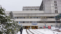 Bildet viser utsiden av Haukeland universitetssykehus
