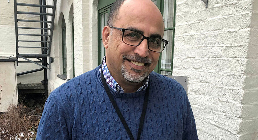 Bildet viser Abdallah Abudayya, palestins sykepleier, førsteamanuensis ved VID vitenskapelige høgskole.